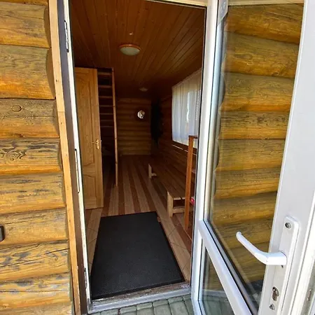 Zubites Guest house *